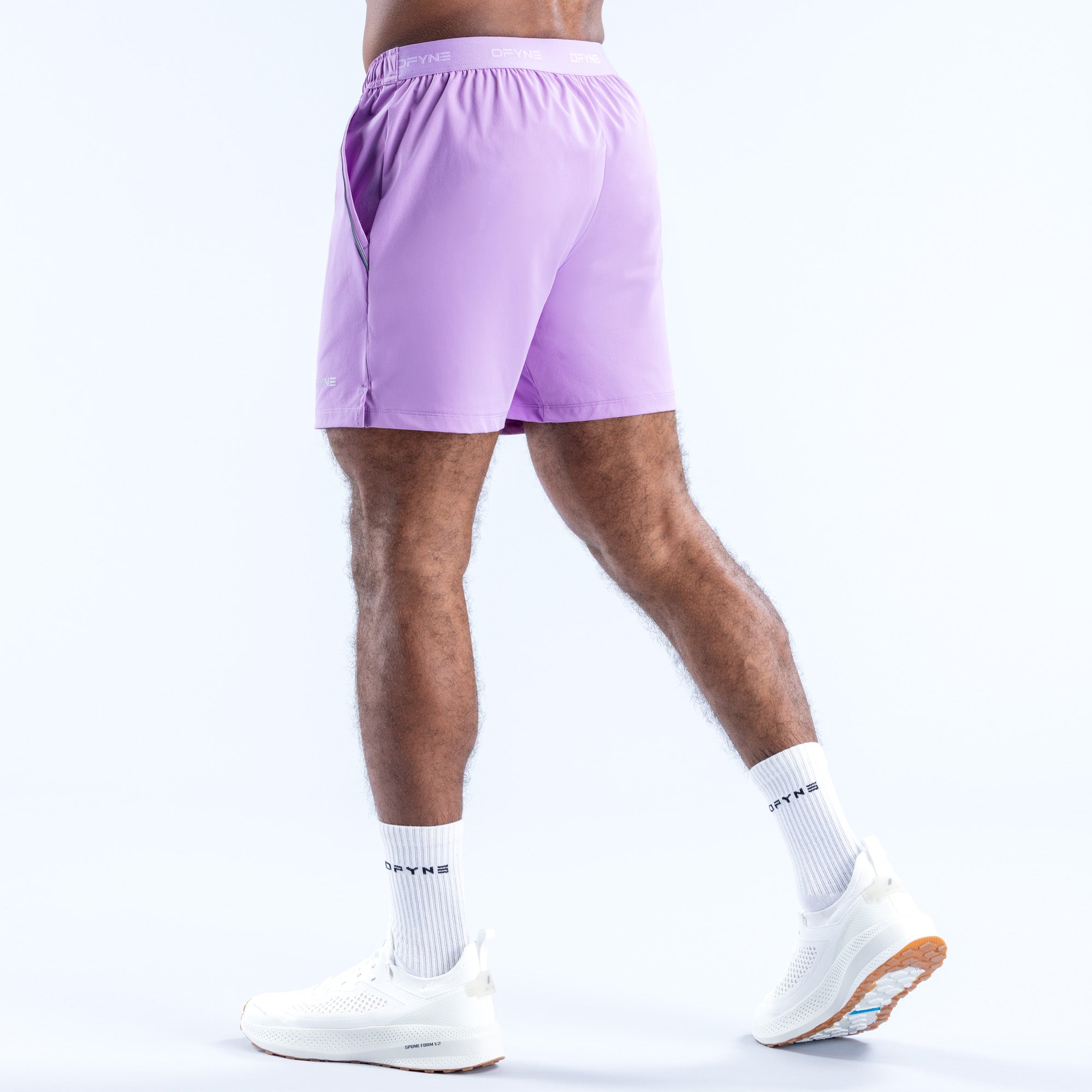 Alternative view of Charge Training Shorts | 6"